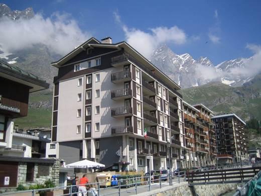 3- room apartament 6 person