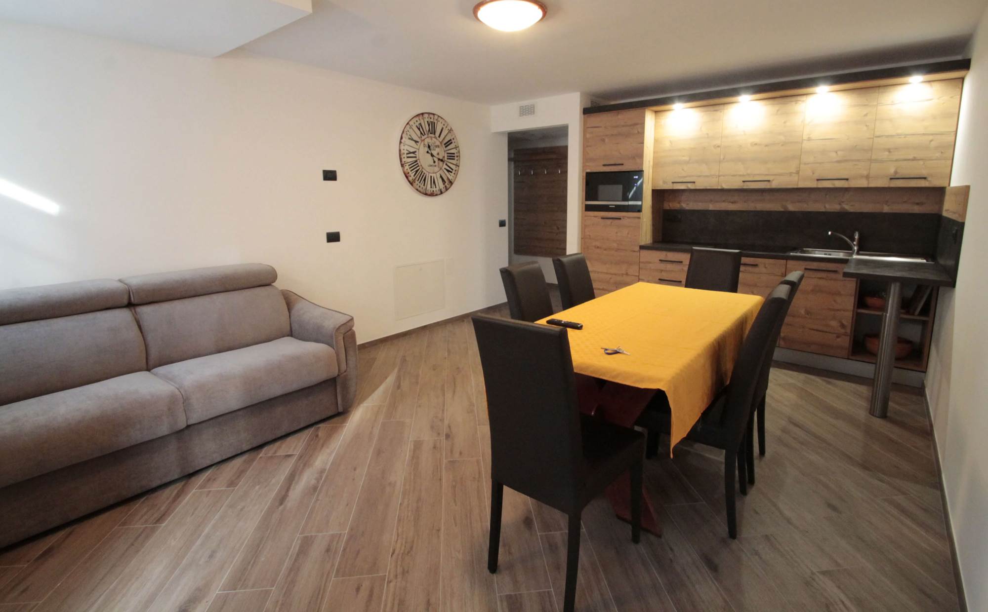 3- room apartament B kitchen