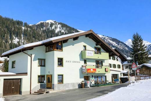 Chalet Eisfall