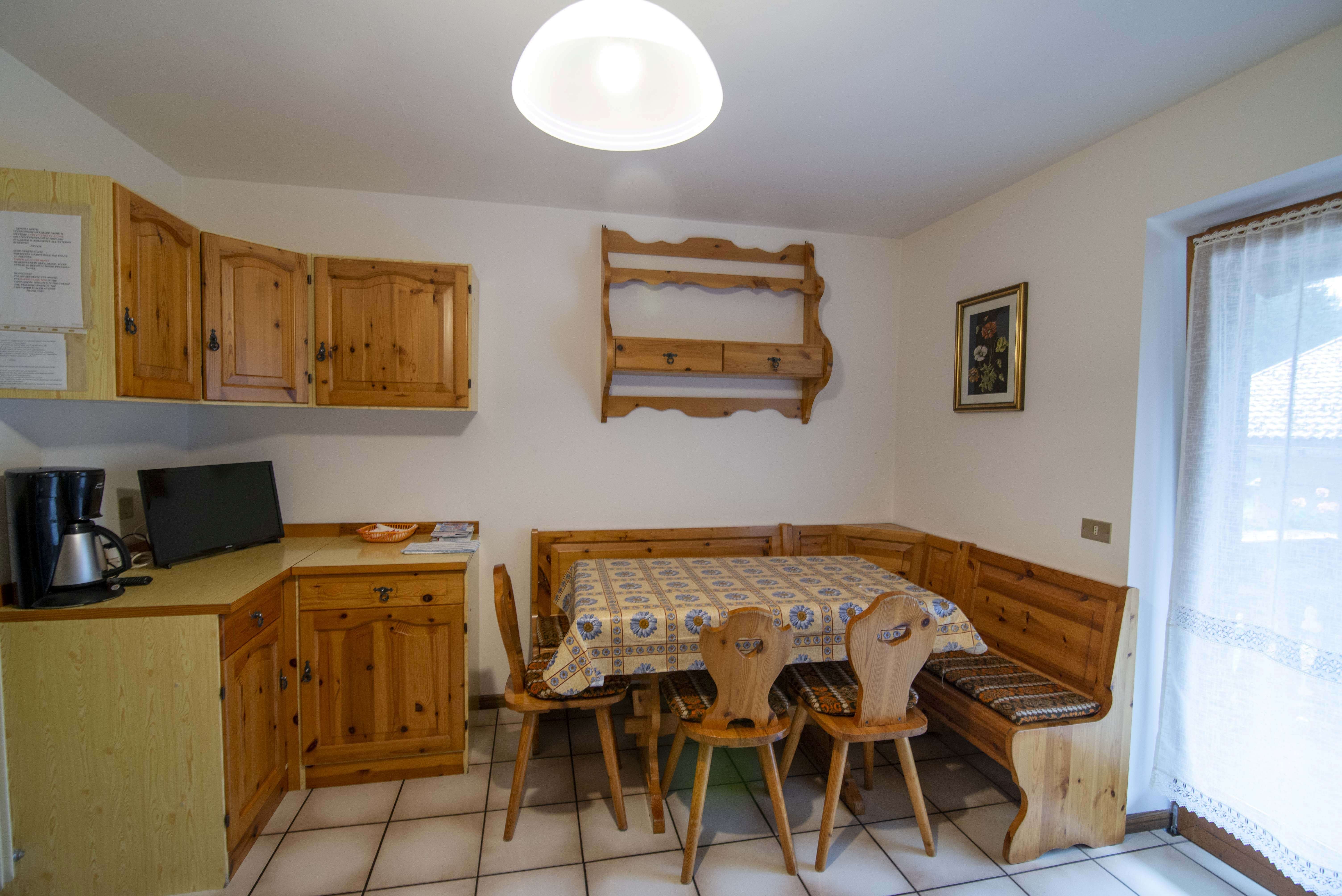 2- room 4 person apartament kitchen