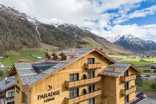 Paradise Lodge